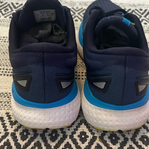 Brooks Men's Navy and Yellow Running Shoes - Picture 4 of 7